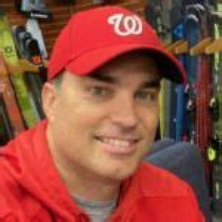 Doug Kammerer Bio; Wife, Salary, Net Worth, Age, Height, College, Mother, Facts