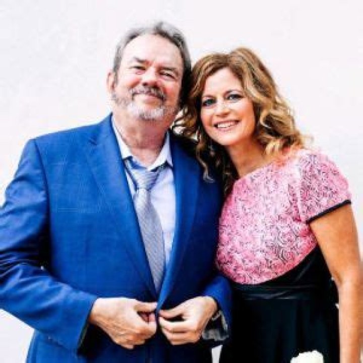 Laura Savini (Jimmy Webb’s Wife) Bio; Birthday, Married, Age, PBS, Eyes, Facts