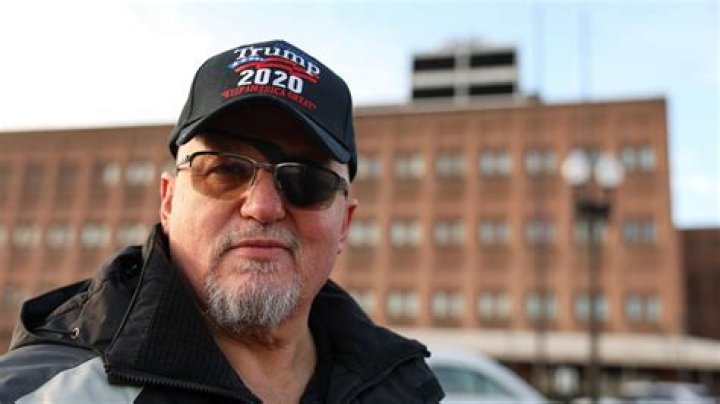 Stewart Rhodes Oath Keepers Age, Height, Wikipedia, Wife, Net Worth