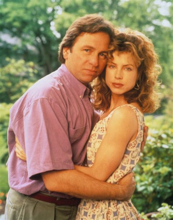 Where is Julianne Phillips Now, Is She Married Again? Explore Her Wiki Facts